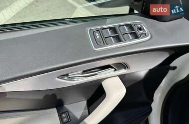 Внедорожник / Кроссовер Jaguar F-Pace 2018 в 