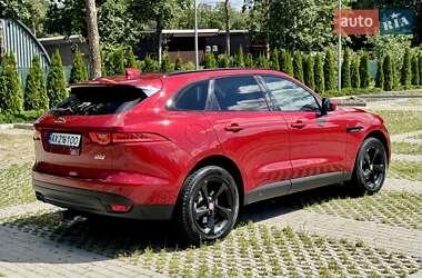 Позашляховик / Кросовер Jaguar F-Pace 2017 в 