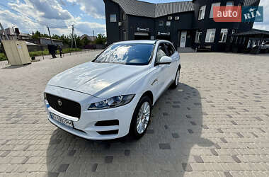 Внедорожник / Кроссовер Jaguar F-Pace 2017 в 