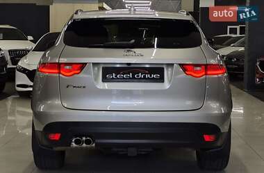 Позашляховик / Кросовер Jaguar F-Pace 2016 в 