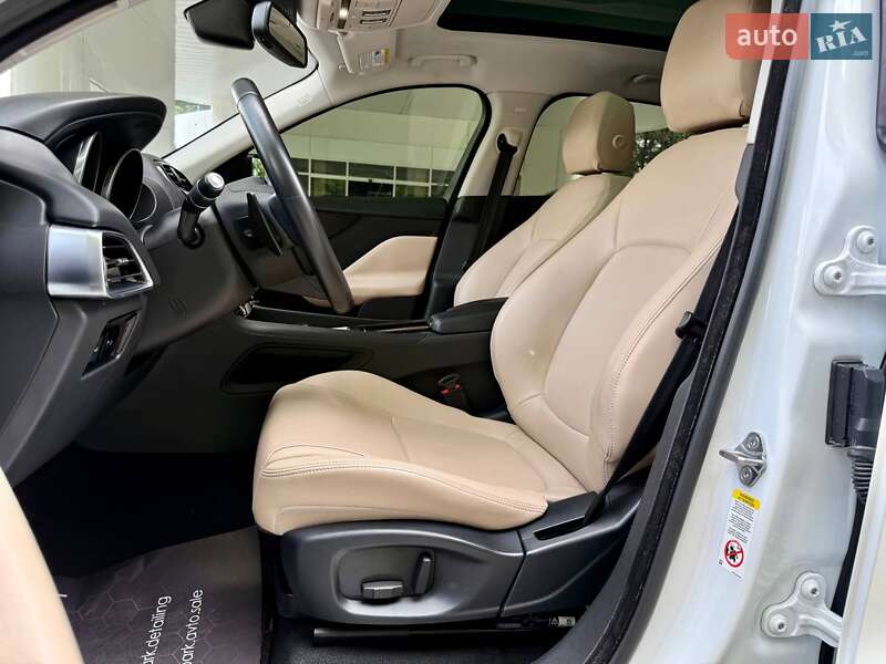 Внедорожник / Кроссовер Jaguar F-Pace 2018 в Днепре