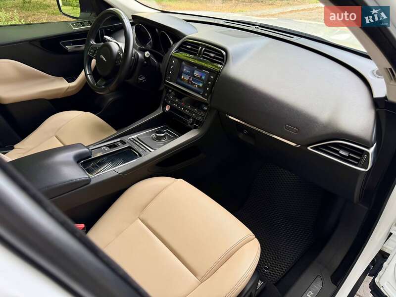 Внедорожник / Кроссовер Jaguar F-Pace 2018 в Днепре