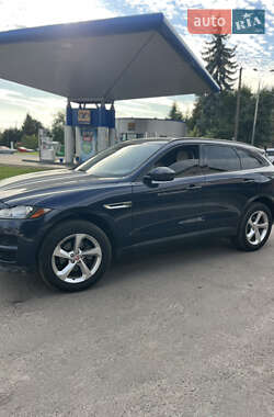 Внедорожник / Кроссовер Jaguar F-Pace 2017 в 