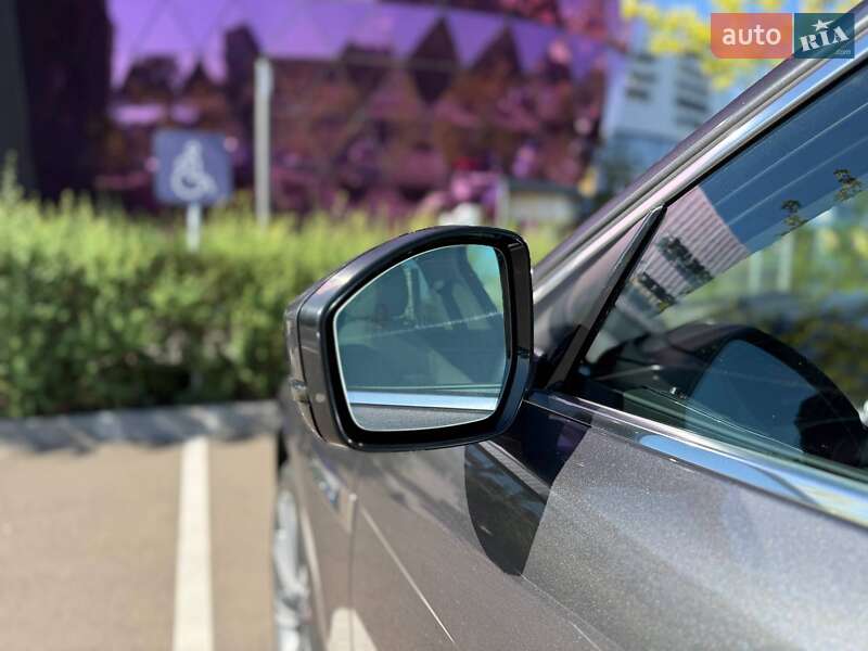 Внедорожник / Кроссовер Jaguar F-Pace 2017 в Киеве фото 11 Внедорожник / Кроссовер Jaguar F-Pace 2017 в Киеве