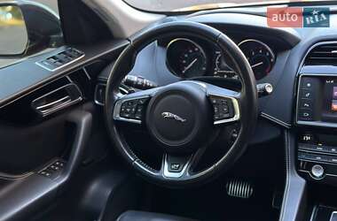 Внедорожник / Кроссовер Jaguar F-Pace 2016 в 