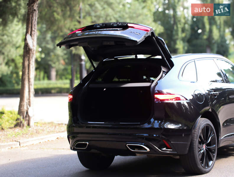 Позашляховик / Кросовер Jaguar F-Pace 2021 в Києві