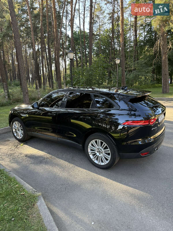 Позашляховик / Кросовер Jaguar F-Pace 2016 в Чернігові