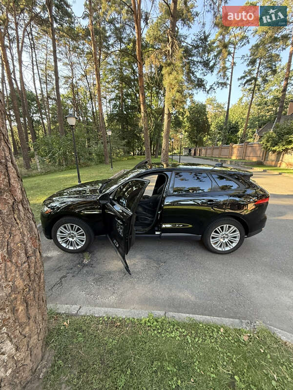 Позашляховик / Кросовер Jaguar F-Pace 2016 в Чернігові