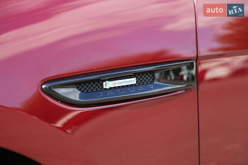 Внедорожник / Кроссовер Jaguar F-Pace 2016 в Киеве фото 5 Внедорожник / Кроссовер Jaguar F-Pace 2016 в Киеве