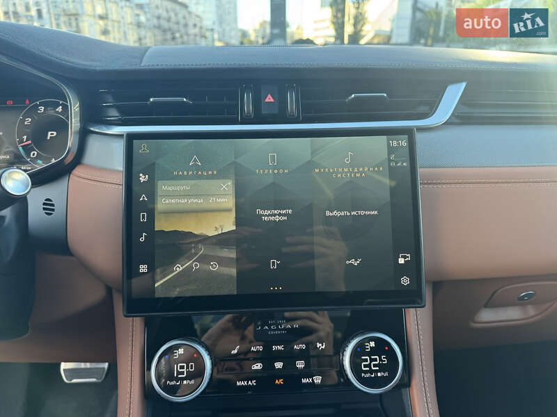 Внедорожник / Кроссовер Jaguar F-Pace 2023 в Киеве