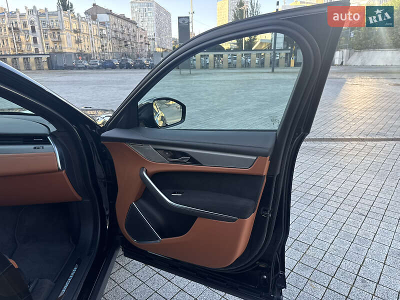Внедорожник / Кроссовер Jaguar F-Pace 2023 в Киеве