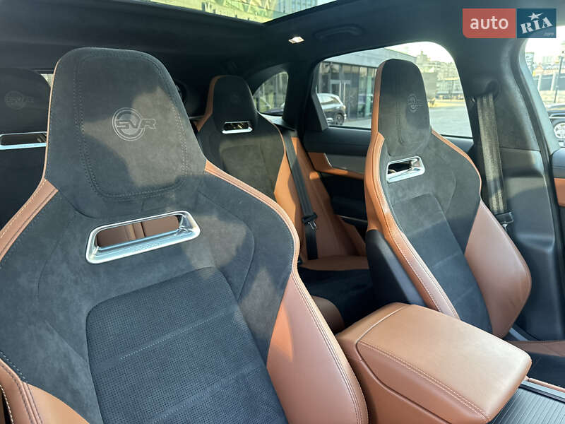 Внедорожник / Кроссовер Jaguar F-Pace 2023 в Киеве