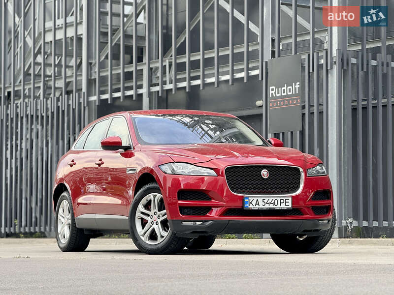Jaguar F-Pace 2016