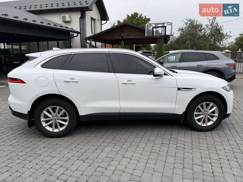 Позашляховик / Кросовер Jaguar F-Pace 2017 в Івано-Франківську