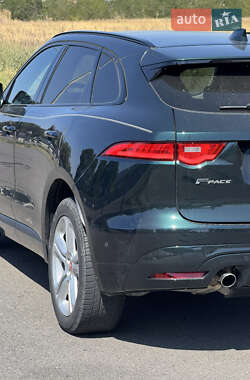 Внедорожник / Кроссовер Jaguar F-Pace 2017 в 