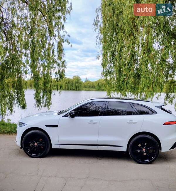 Позашляховик / Кросовер Jaguar F-Pace 2021 в Рівному фото 16 Позашляховик / Кросовер Jaguar F-Pace 2021 в Рівному
