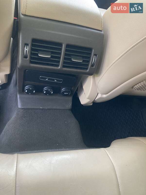 Позашляховик / Кросовер Jaguar F-Pace 2016 в Хмельницькому фото 38 Позашляховик / Кросовер Jaguar F-Pace 2016 в Хмельницькому