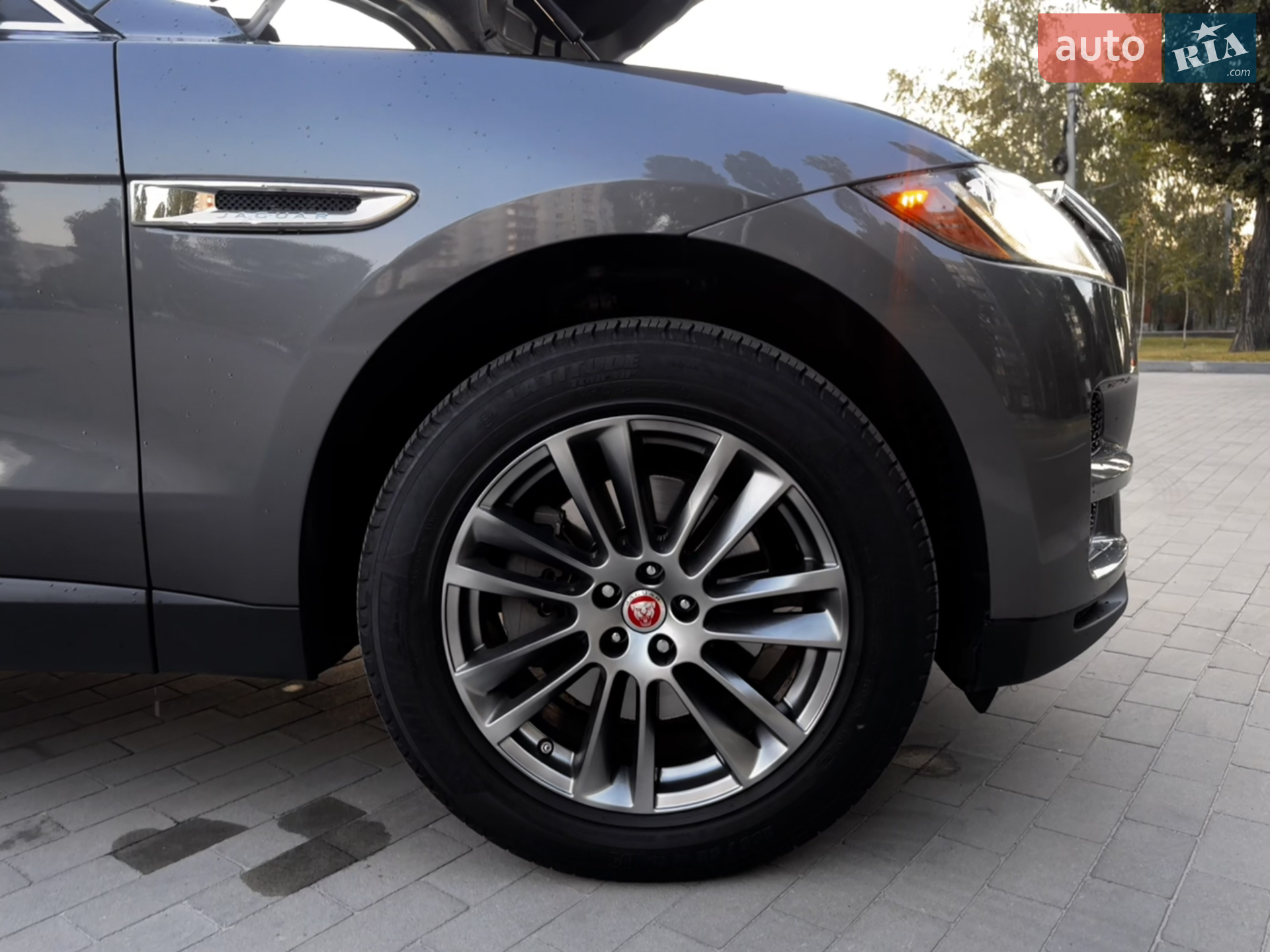 2017 Jaguar F-Pace - мініатюра 40