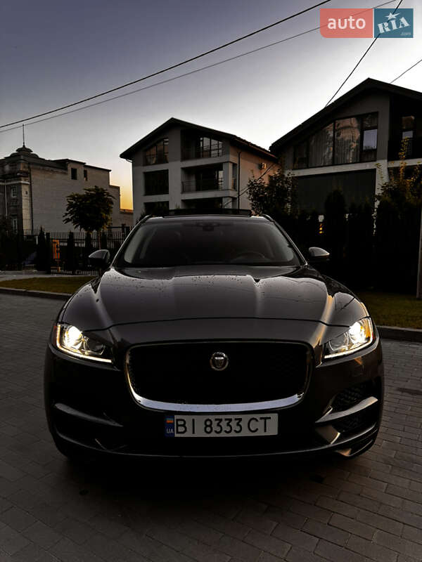 Позашляховик / Кросовер Jaguar F-Pace 2017 в Кременчуці