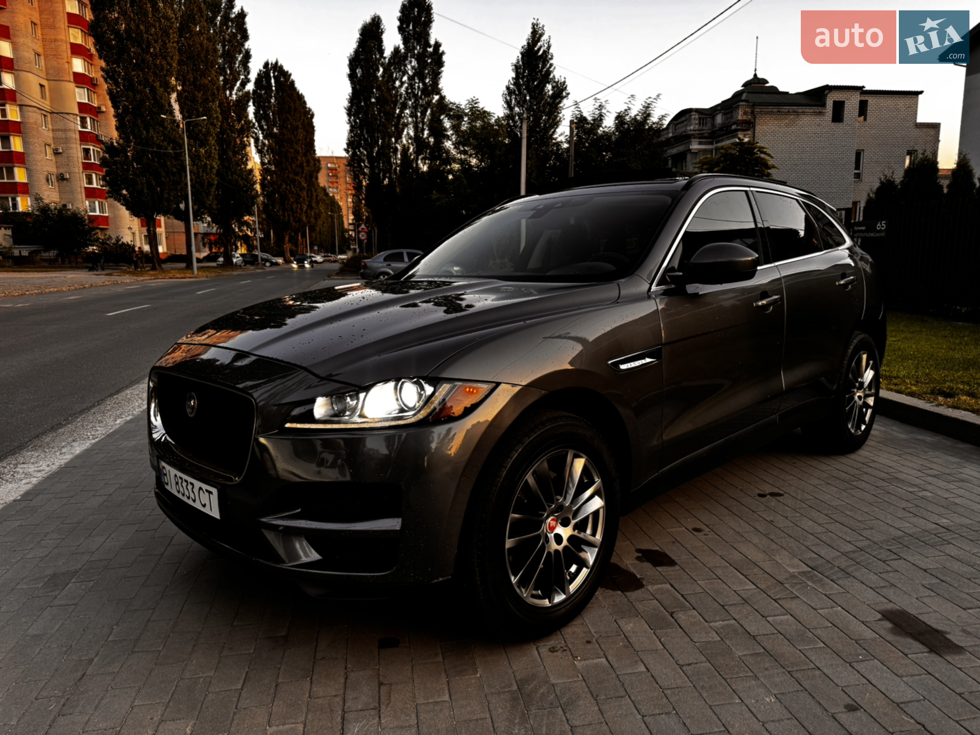 2017 Jaguar F-Pace - мініатюра 57
