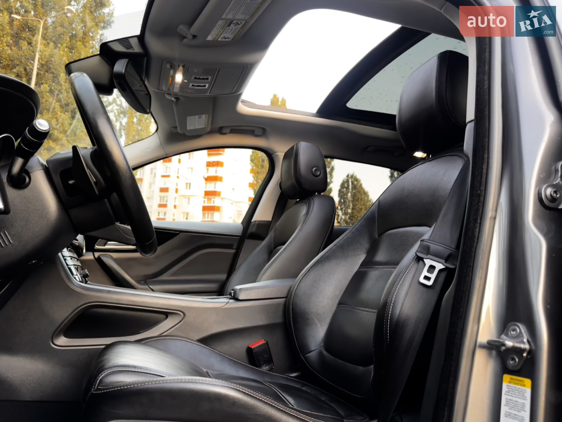 2017 Jaguar F-Pace - мініатюра 65