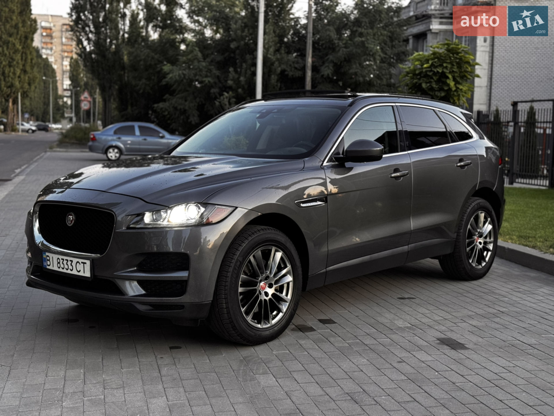 2017 Jaguar F-Pace - мініатюра 81