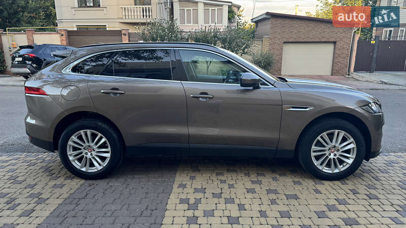 Позашляховик / Кросовер Jaguar F-Pace 2016 в Одесі