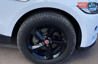 Внедорожник / Кроссовер Jaguar F-Pace 2017 в 