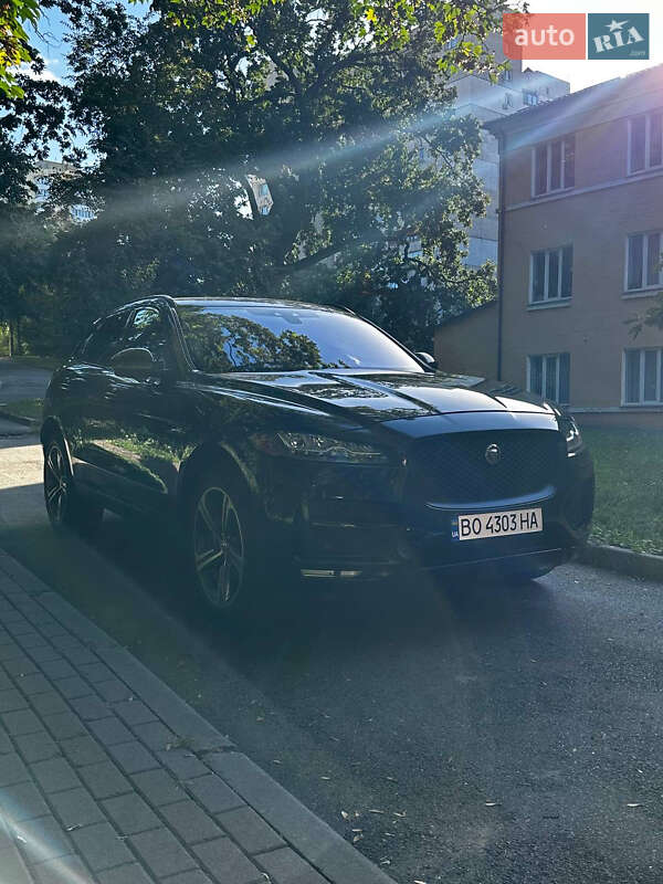 Позашляховик / Кросовер Jaguar F-Pace 2017 в Києві