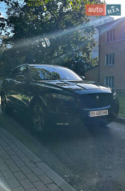 Внедорожник / Кроссовер Jaguar F-Pace 2017 в 