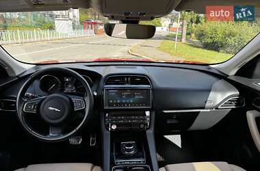 Позашляховик / Кросовер Jaguar F-Pace 2018 в 