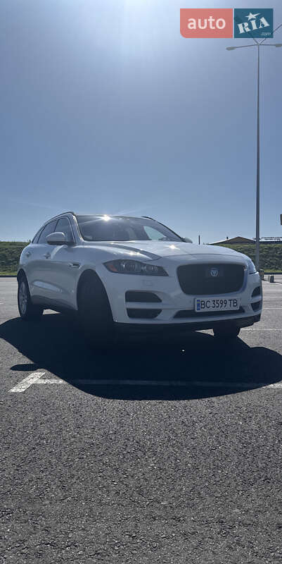 Позашляховик / Кросовер Jaguar F-Pace 2018 в 
