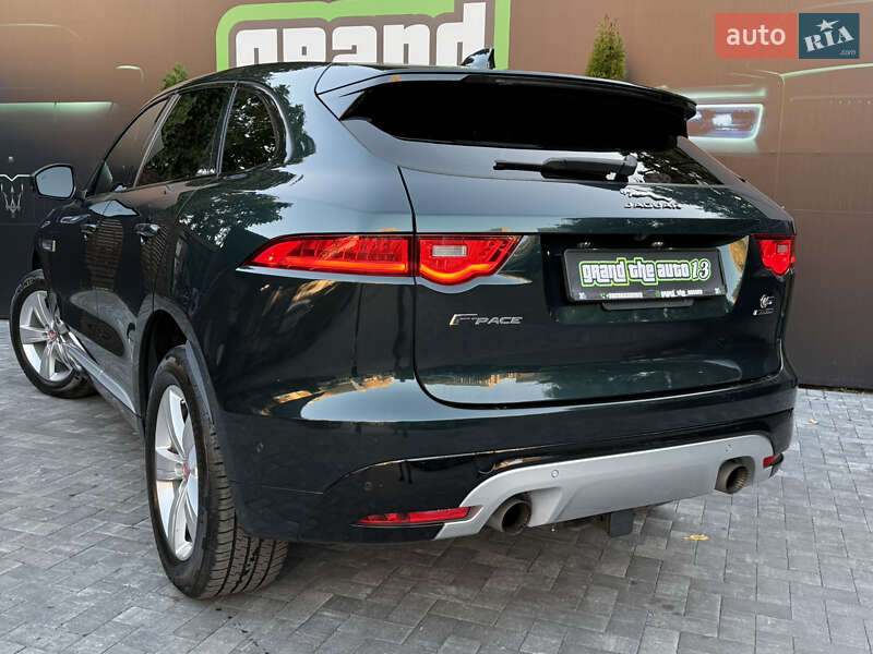 Позашляховик / Кросовер Jaguar F-Pace 2016 в Києві