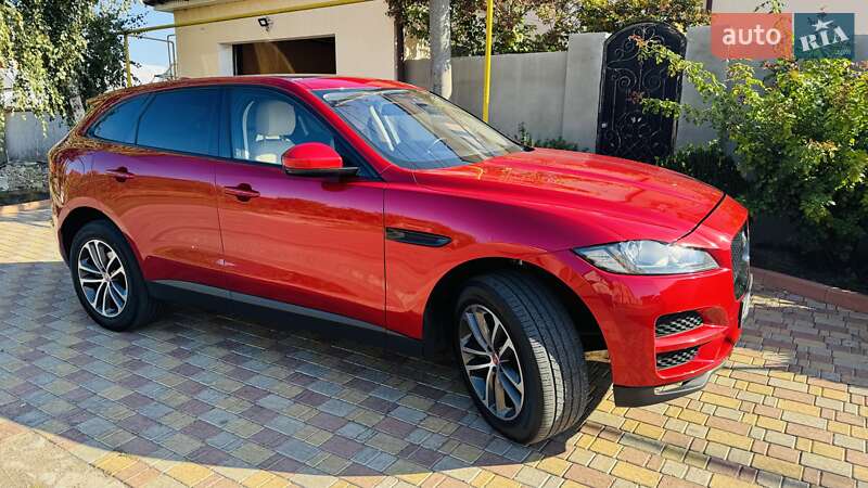 Позашляховик / Кросовер Jaguar F-Pace 2016 в Усатове