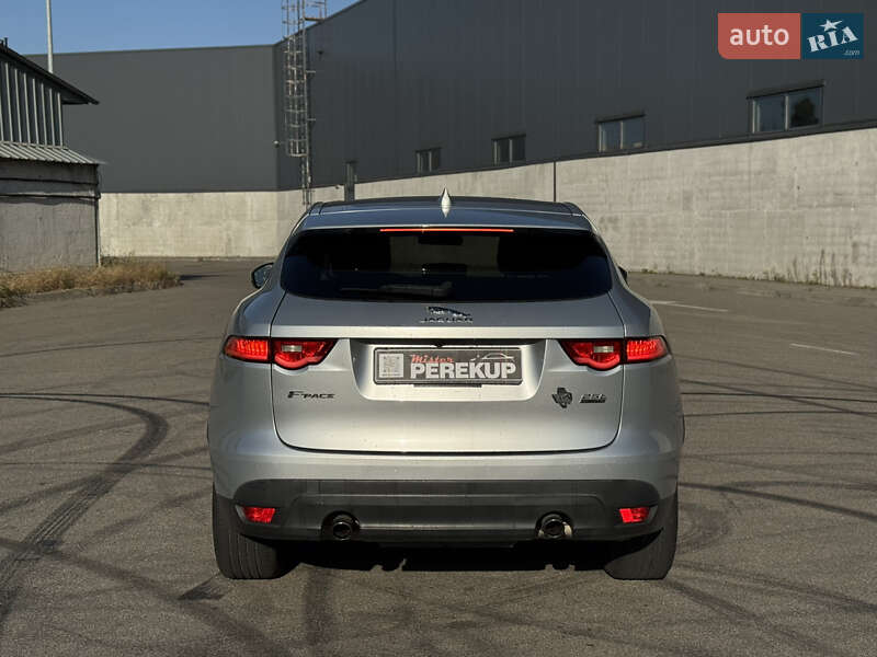 Внедорожник / Кроссовер Jaguar F-Pace 2017 в Киеве