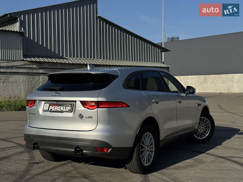 Внедорожник / Кроссовер Jaguar F-Pace 2017 в Киеве