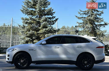 Позашляховик / Кросовер Jaguar F-Pace 2017 в 