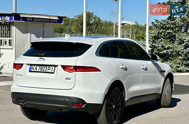 Позашляховик / Кросовер Jaguar F-Pace 2017 в 
