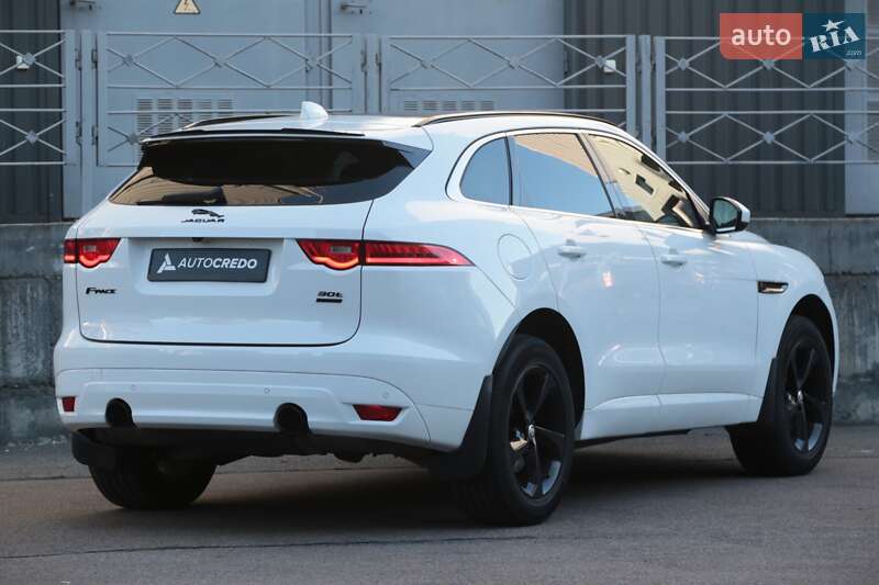 Позашляховик / Кросовер Jaguar F-Pace 2018 в Києві