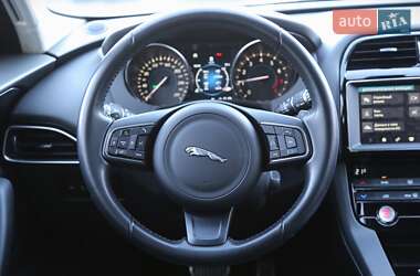 Внедорожник / Кроссовер Jaguar F-Pace 2018 в 