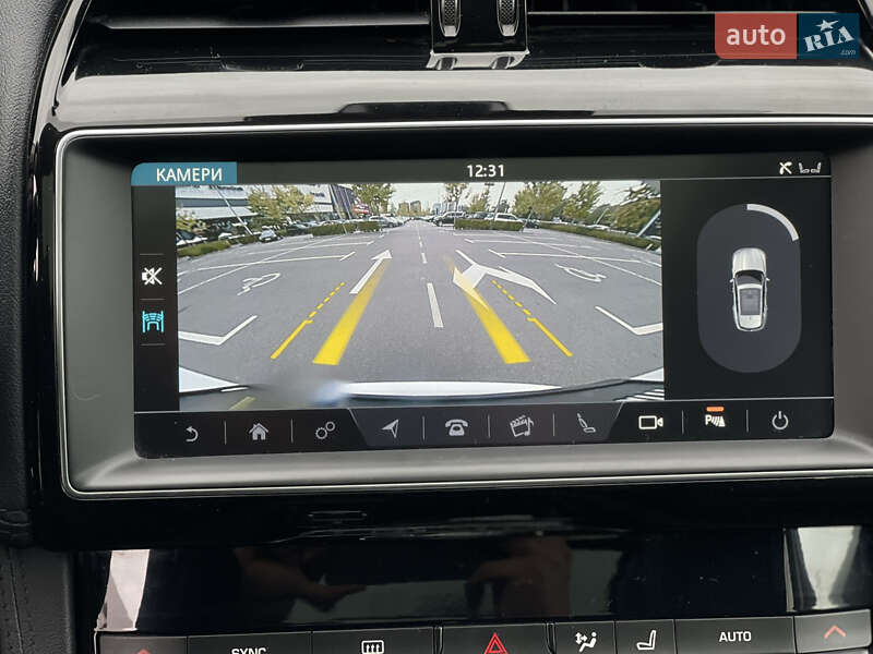 Внедорожник / Кроссовер Jaguar F-Pace 2019 в Киеве