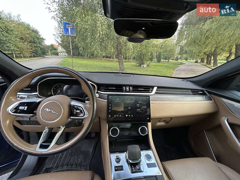 Внедорожник / Кроссовер Jaguar F-Pace 2021 в Ровно
