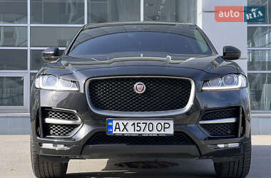 Позашляховик / Кросовер Jaguar F-Pace 2017 в 