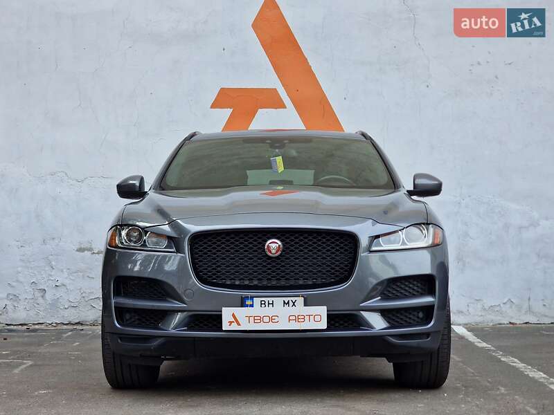 Внедорожник / Кроссовер Jaguar F-Pace 2016 в Одессе