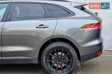 Позашляховик / Кросовер Jaguar F-Pace 2016 в 