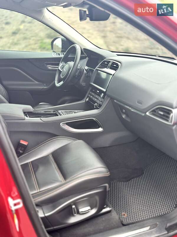 Внедорожник / Кроссовер Jaguar F-Pace 2020 в Полтаве