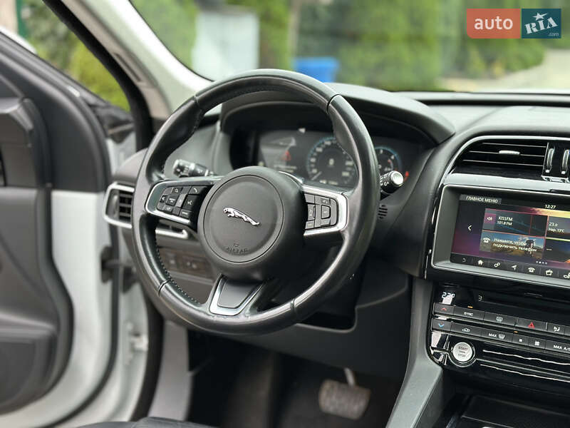 Внедорожник / Кроссовер Jaguar F-Pace 2018 в Одессе