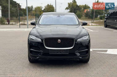 Позашляховик / Кросовер Jaguar F-Pace 2020 в 