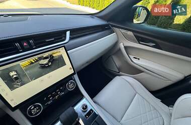 Позашляховик / Кросовер Jaguar F-Pace 2021 в 