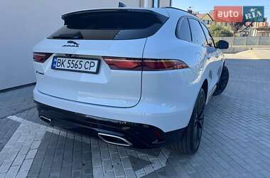 Позашляховик / Кросовер Jaguar F-Pace 2021 в 